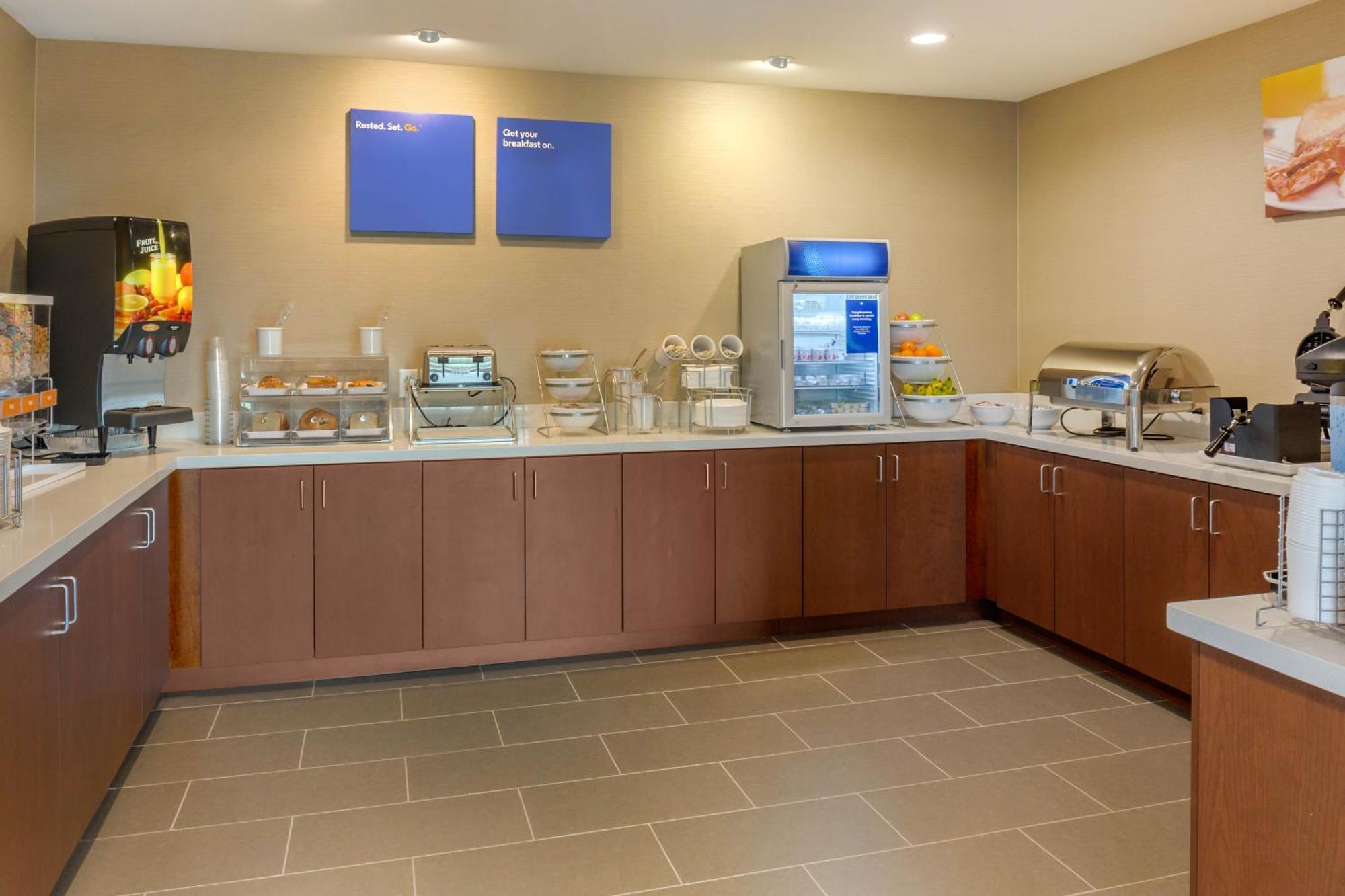Comfort Inn & Suites Gap Amish Country Buitenkant foto