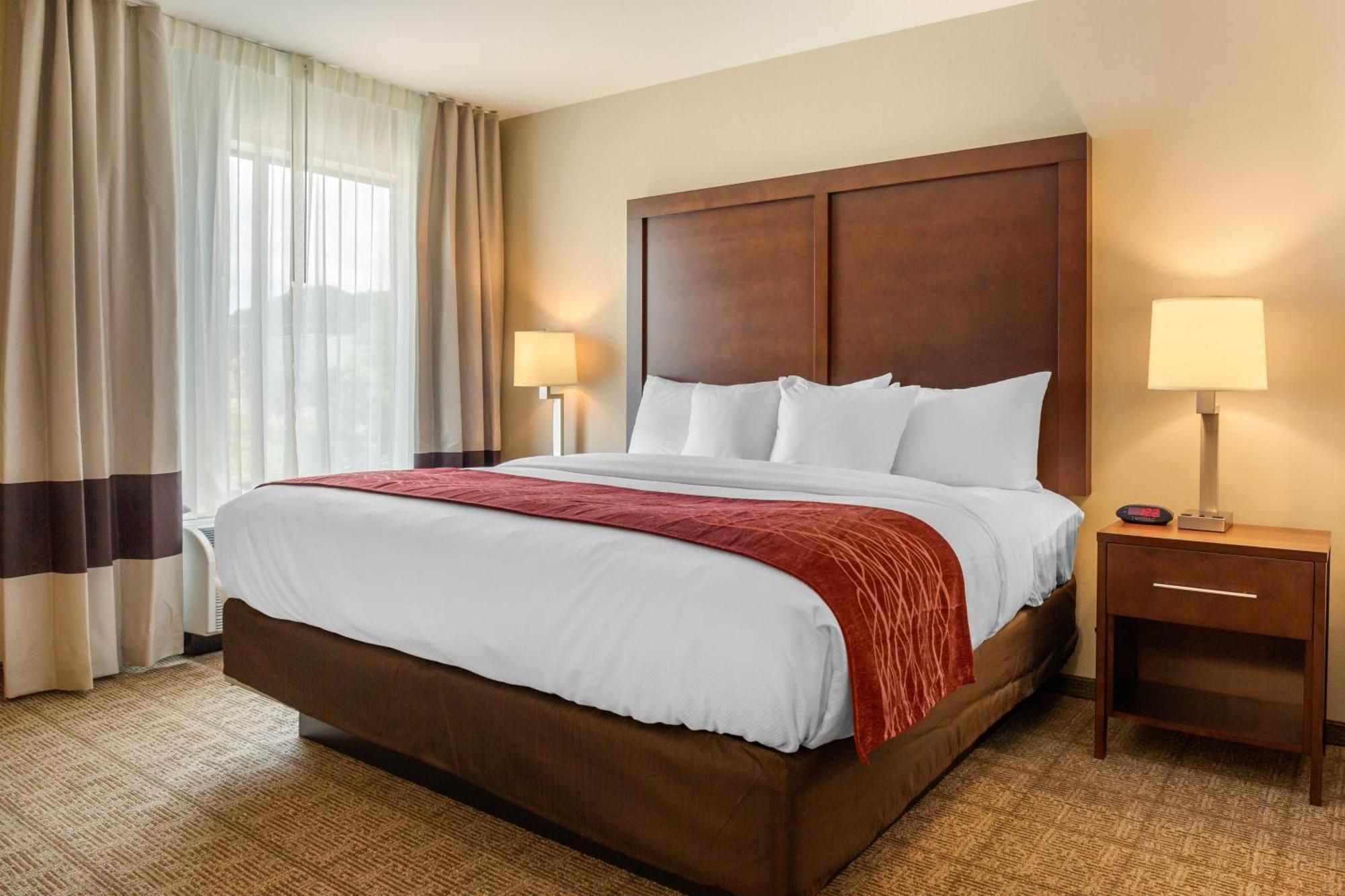 Comfort Inn & Suites Gap Amish Country Buitenkant foto