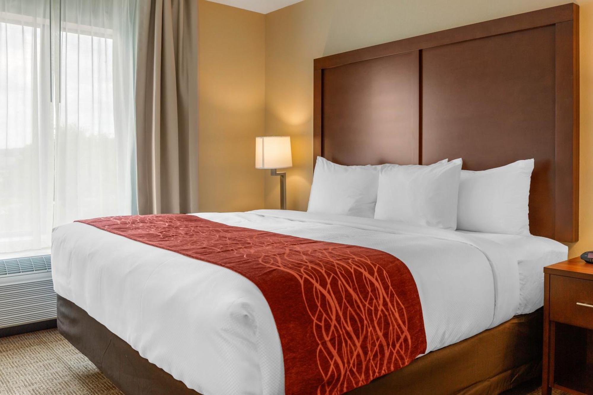 Comfort Inn & Suites Gap Amish Country Buitenkant foto