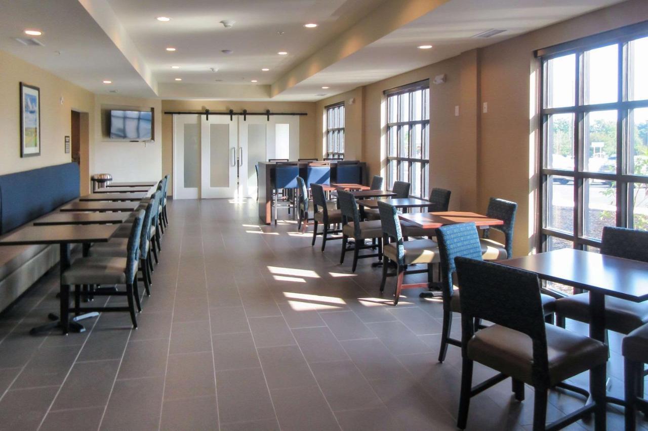 Comfort Inn & Suites Gap Amish Country Buitenkant foto
